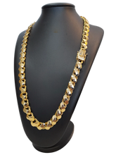 Cordão Friso S 13mm Fecho Nossa Senhora Banhado a Ouro 18k
