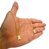 Escapulário Bloquinho 1,7mm Cruz Placa / "Deus é fiel" Banhado a Ouro 18k